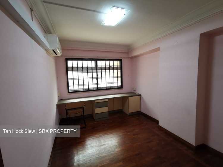 Blk 160 Pasir Ris Street 13 (Pasir Ris), HDB Executive #288870151